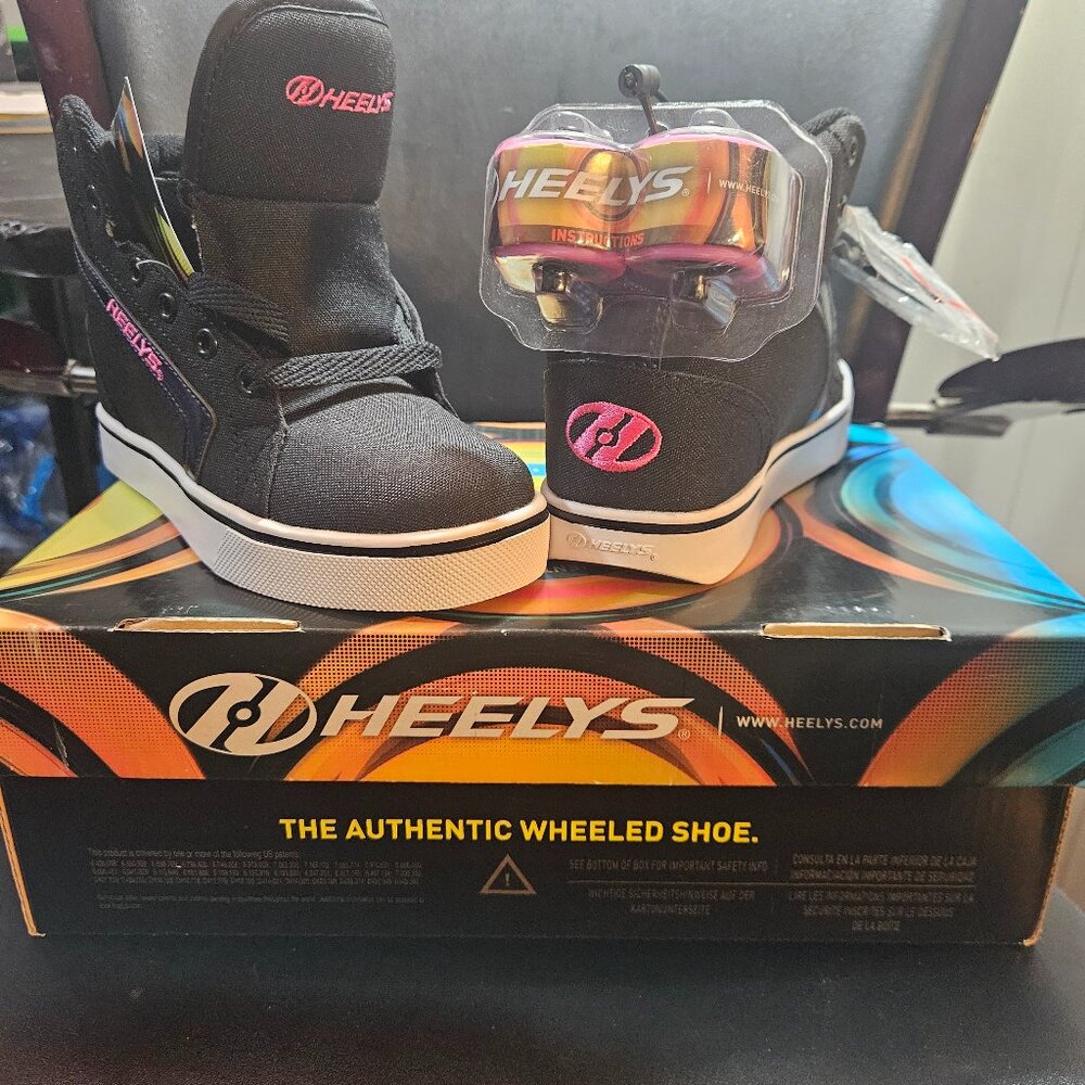 Heelys Shoe - Brand New, Never worn